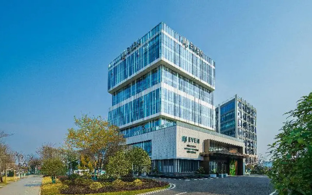 Even Wuhan Airport Zone