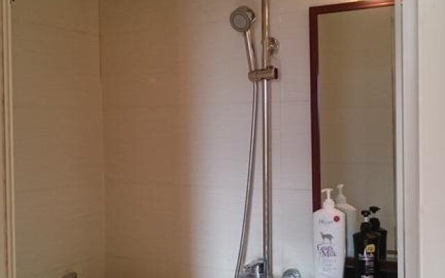 An Tuong Hotel 1