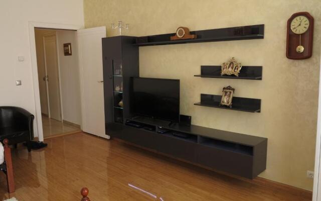 Small Luxury Kapitol Apartment