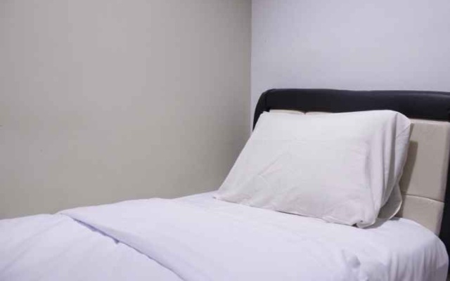 Homey and Relaxing 3BR Apartment at The Jarrdin Cihampelas By Travelio – Guest Rooms – Bandung