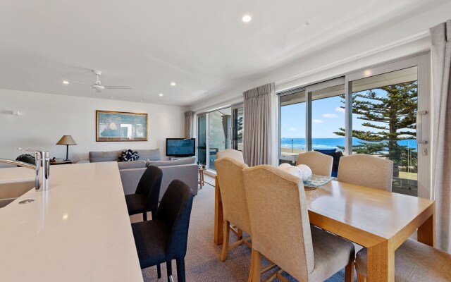 The Pavilions Beachfront Apartments