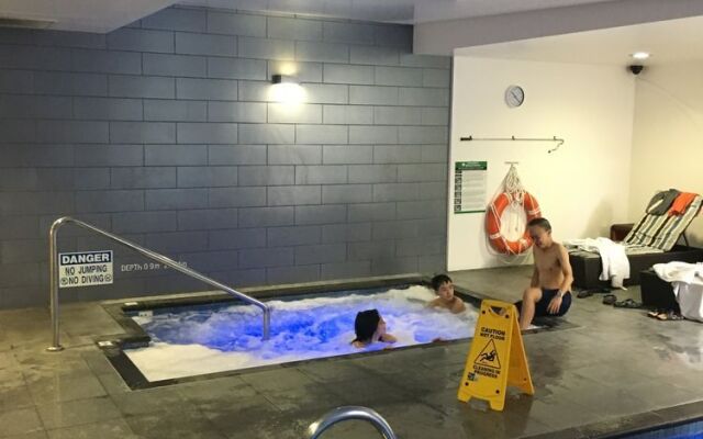 Luxury In The Sky On Hindmarsh Square