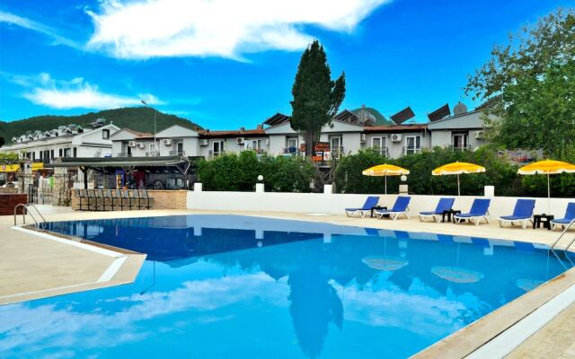 Native Hotel