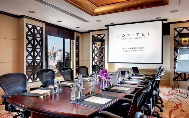 Sofitel Macau At Ponte 16
