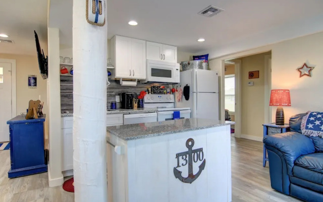 Nauti Mermaid 5 Bedroom Home by Redawning