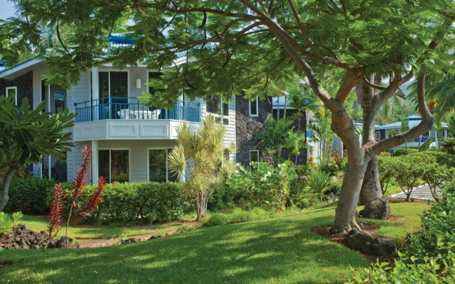 Holua Resort