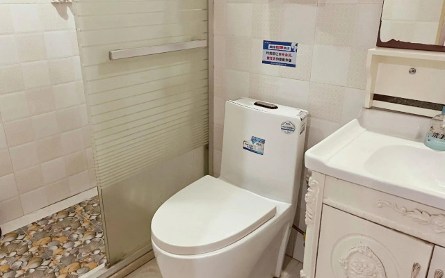 Jiujiu Express Hotel (Lishui People's Hospital Branch)