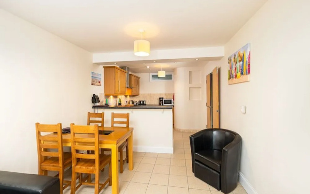 Westbeach Holiday Apartments