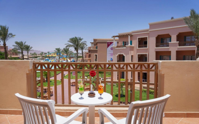 Charmillion Club Aqua Park