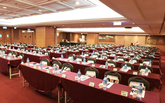 Wei-Yat Grand Hotel