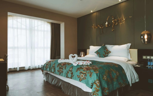 Tulip Inn Huaxi Hotel - Guiyang