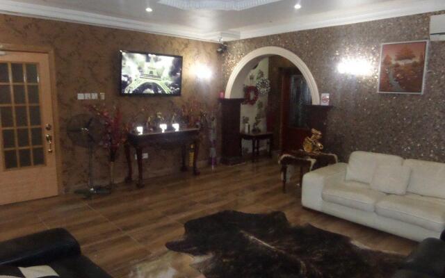 First View Luxury Hotel