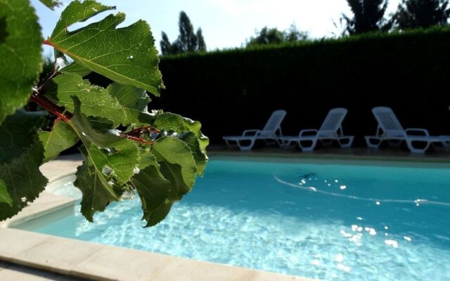 Hôtel Restaurant Le relais de la Sans Fond