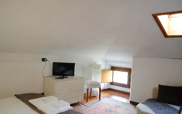 Dreaming Arena Rooms