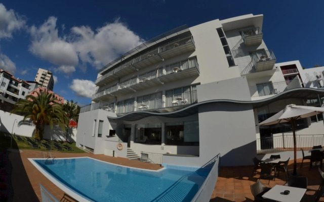 Madeira Bright Star Hotel