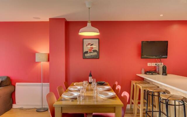 BIOLAY 2 - Alpes Travel - Central Chamonix - Sleeps 6