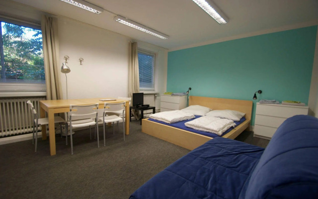 Flensbed Hotel & Hostel
