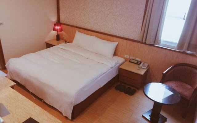 Jade Spring Hot Spring Hotel