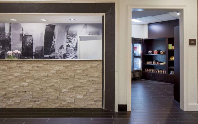 Hilton Houston Galleria Area