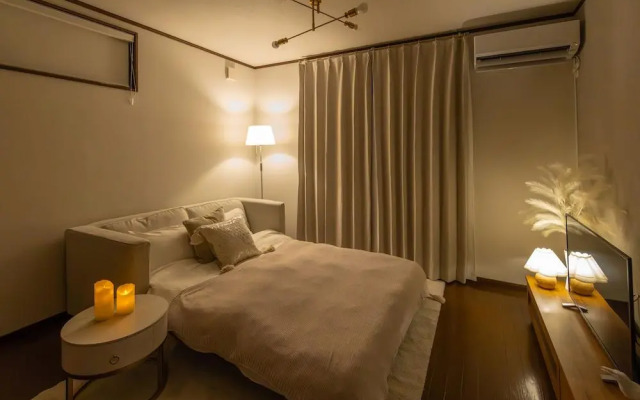 Ten-Cha House - Self-Check In Only