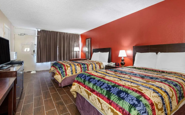 Clarion Inn Brunswick