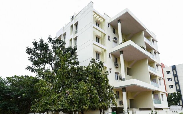 Oyo 22782 Akshara Suites
