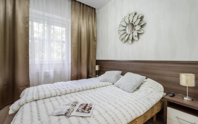 BpR Ethereal Panoramic Suite with A/C & balcony