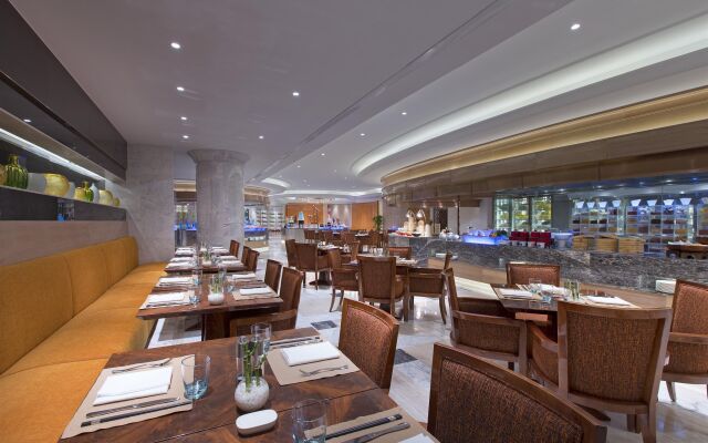 Sheraton Grand Wuhan Hankou Hotel