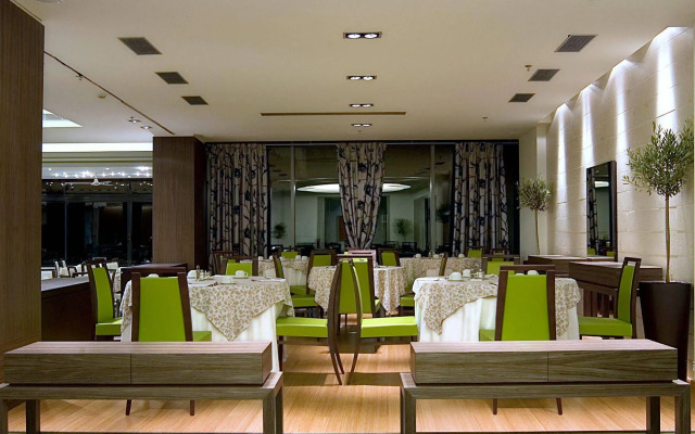 Olympic Palace Resort Hotel & Convention Center