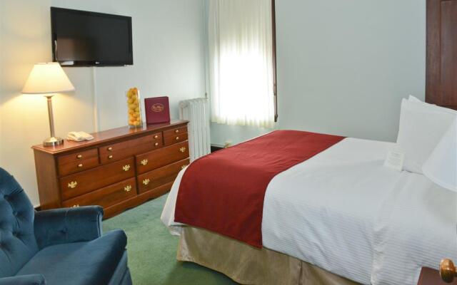 Penn Wells Historic Hotel