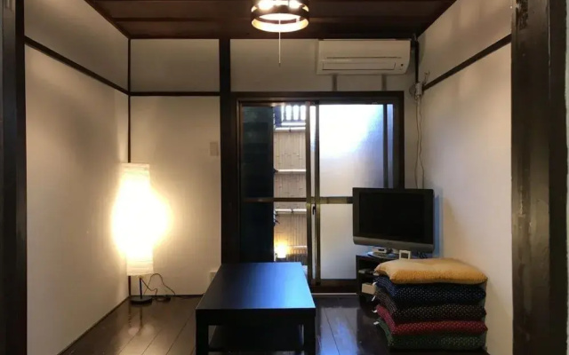 Tsukisocho Apartment