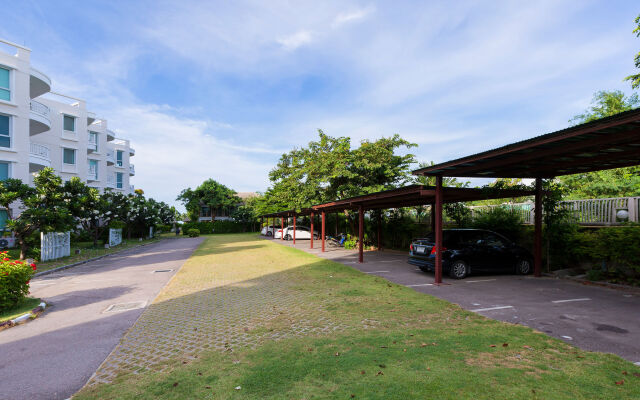 Baan Poolom Beachfront Condominium