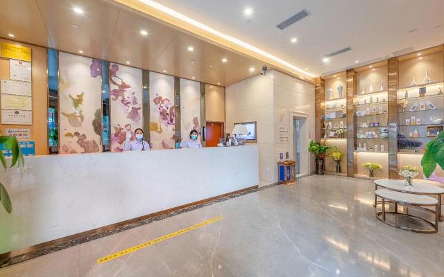 Lavande Hotels Guangzhou East Changshou Road Guangfu Tower – Lobby – Guangzhou