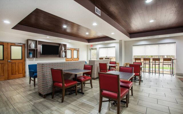 Holiday Inn Express Hotel & Suites Inverness by IHG