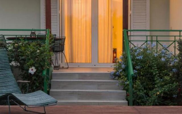 Artemis, Villa With Pool 250m To The Beach