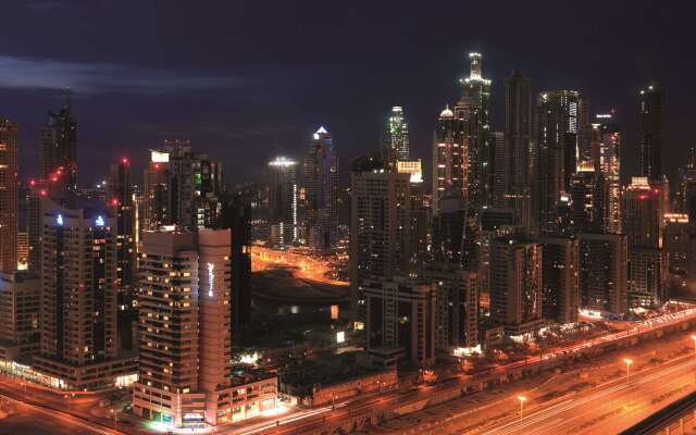 The Radisson Blu Residence, Dubai Marina