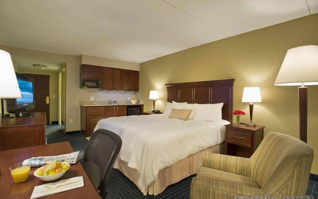 Hampton Inn Dulles - Cascades