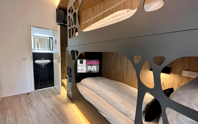 SMARTY Cologne Dom Hotel - Boardinghouse