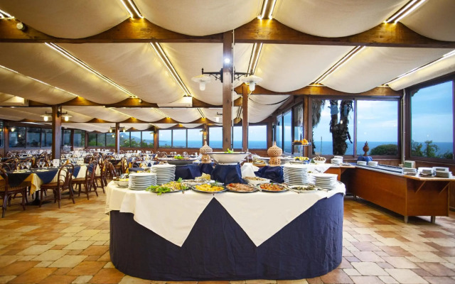Suvaki Resort