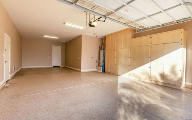 Athena 4 Bedroom Home by RedAwning