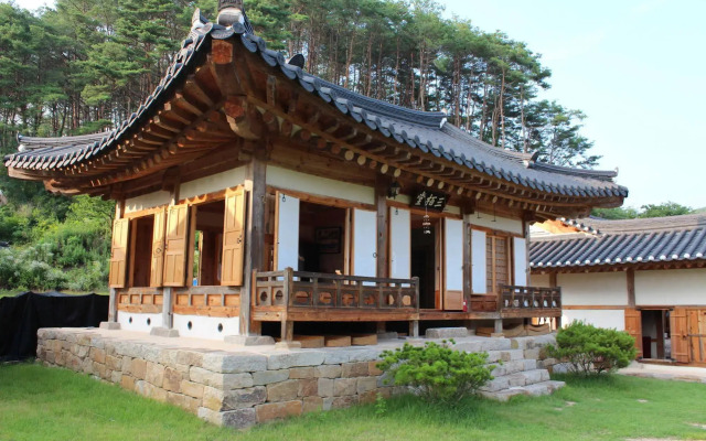 Ongyejongtaek Sambaekdang