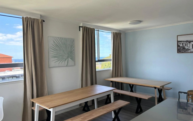 Little Coogee Hotel
