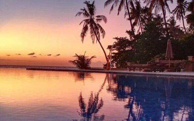 ABWonderdive Beach Resort