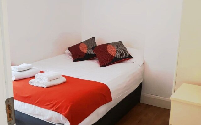 Charles St Serviced Accommodation