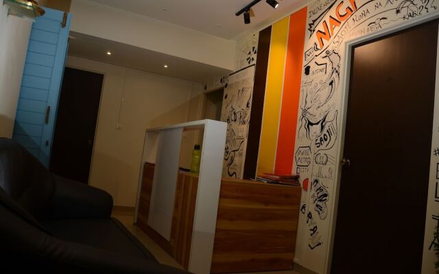 Elita Rooms