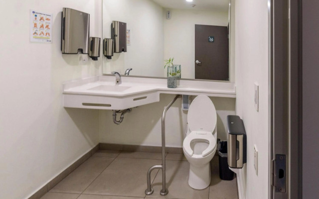 City Express Plus by Marriott Bogota Aeropuerto