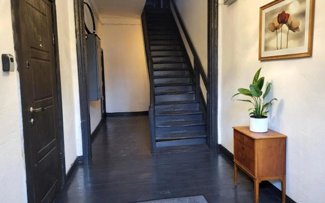 Old Town Apartment