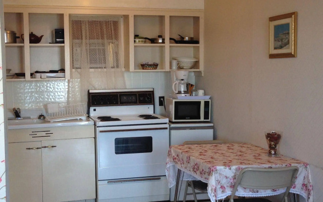 Westview Centre Motel Ltd.