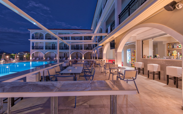 Athina Apartments