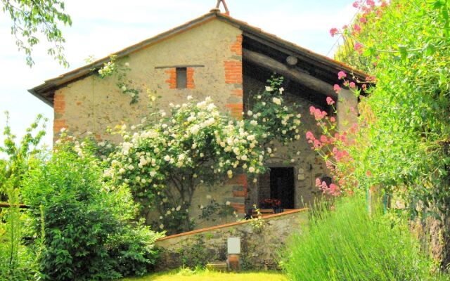 Spacious Holiday Home in Bagni di Lucca With Terrace